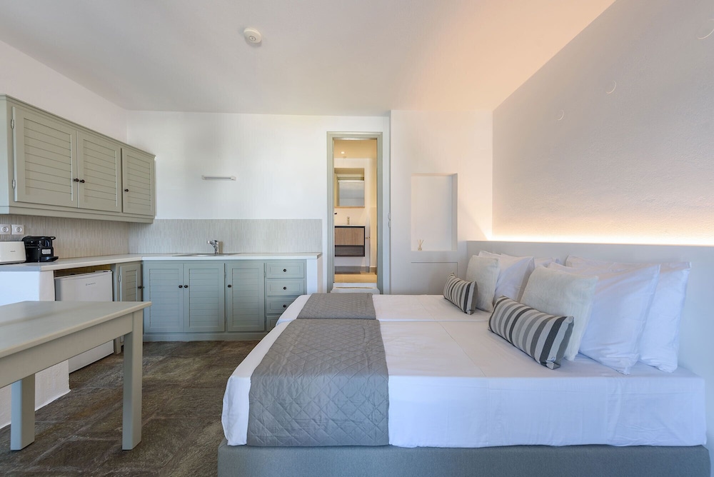 Luxury Studio, Sea View
