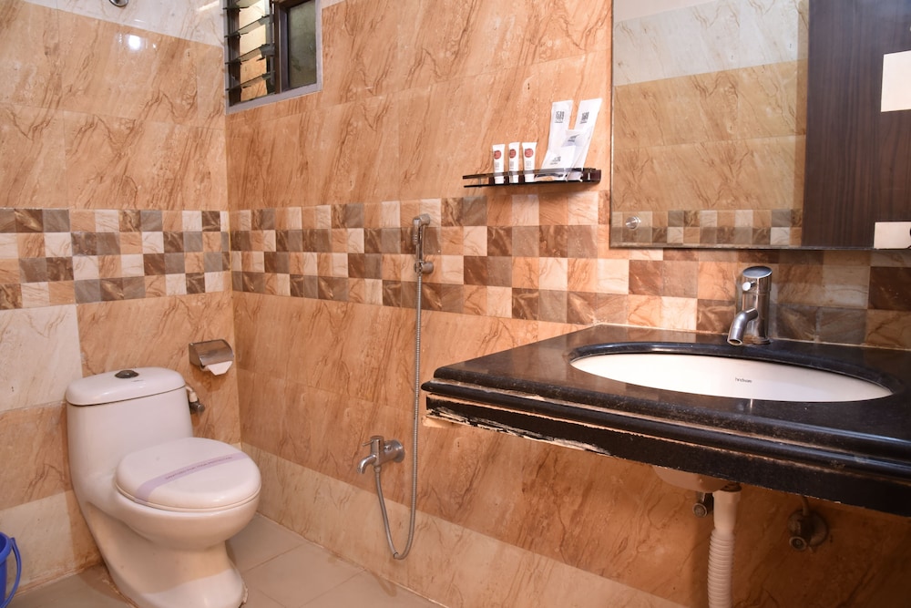 Deluxe Double Room, 1 Double Bed photo 3