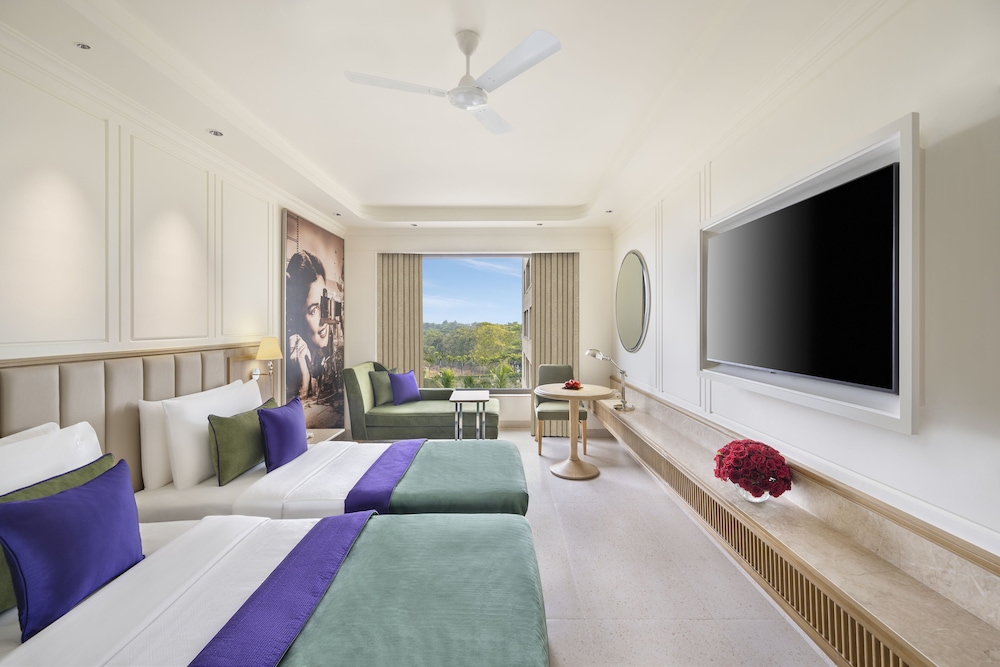 Deluxe Twin Room - Photo 1