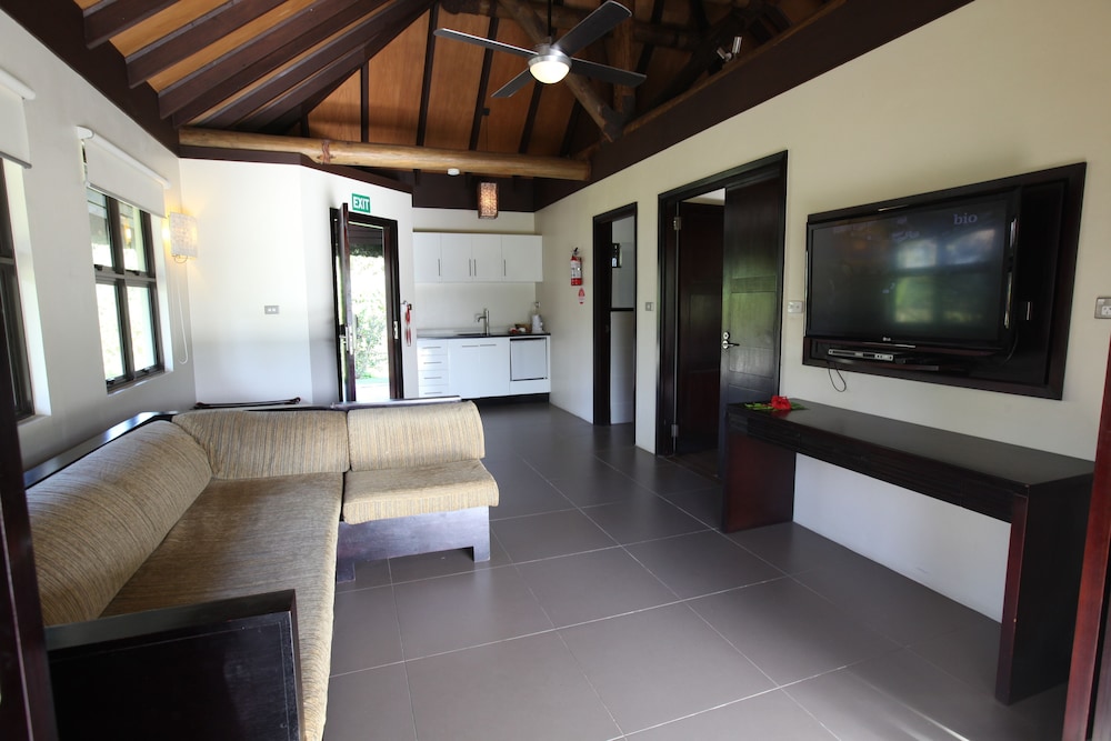 Garden View Villa photo 7