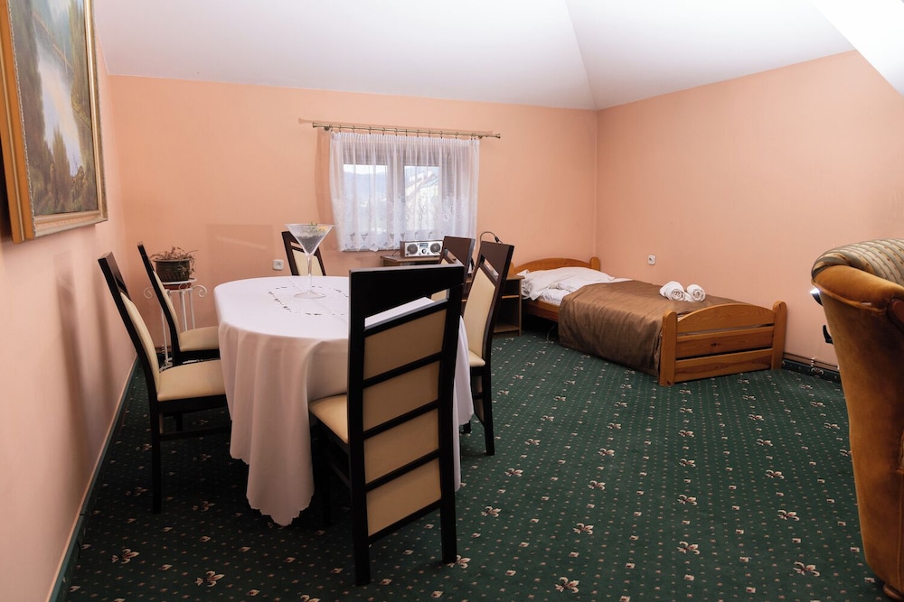 Royal Quadruple Room