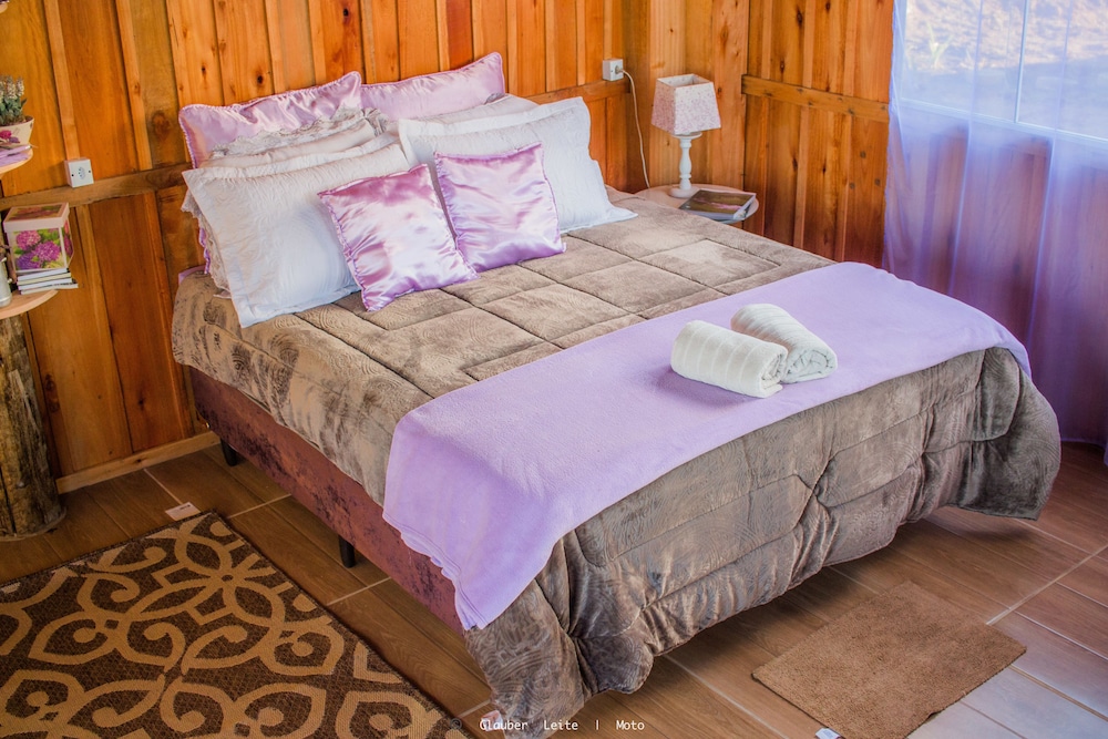 Comfort Double Room, 1 King Bed With Sofa Bed, Non Smoking, Mountain View photo 1