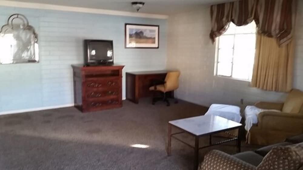 Deluxe Studio, 2 Bedrooms, Kitchen photo 2