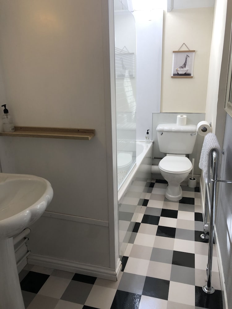Comfort Single Room, Ensuite (5A)