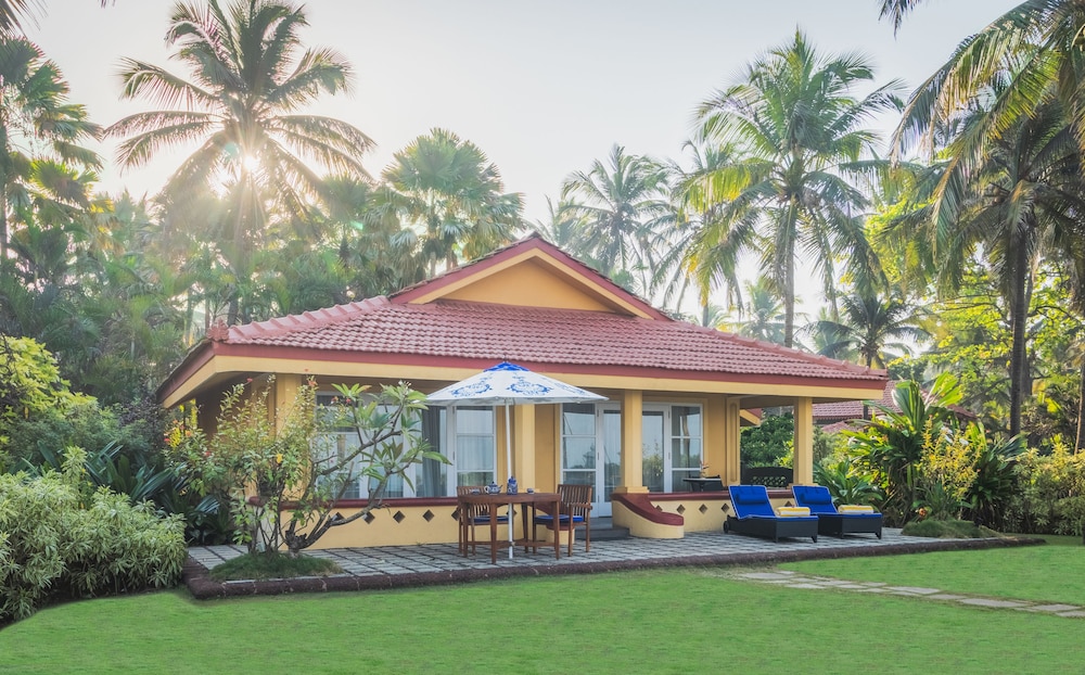 Luxury Villa, 1 King Bed, Sea View (Goan) - Photo 4
