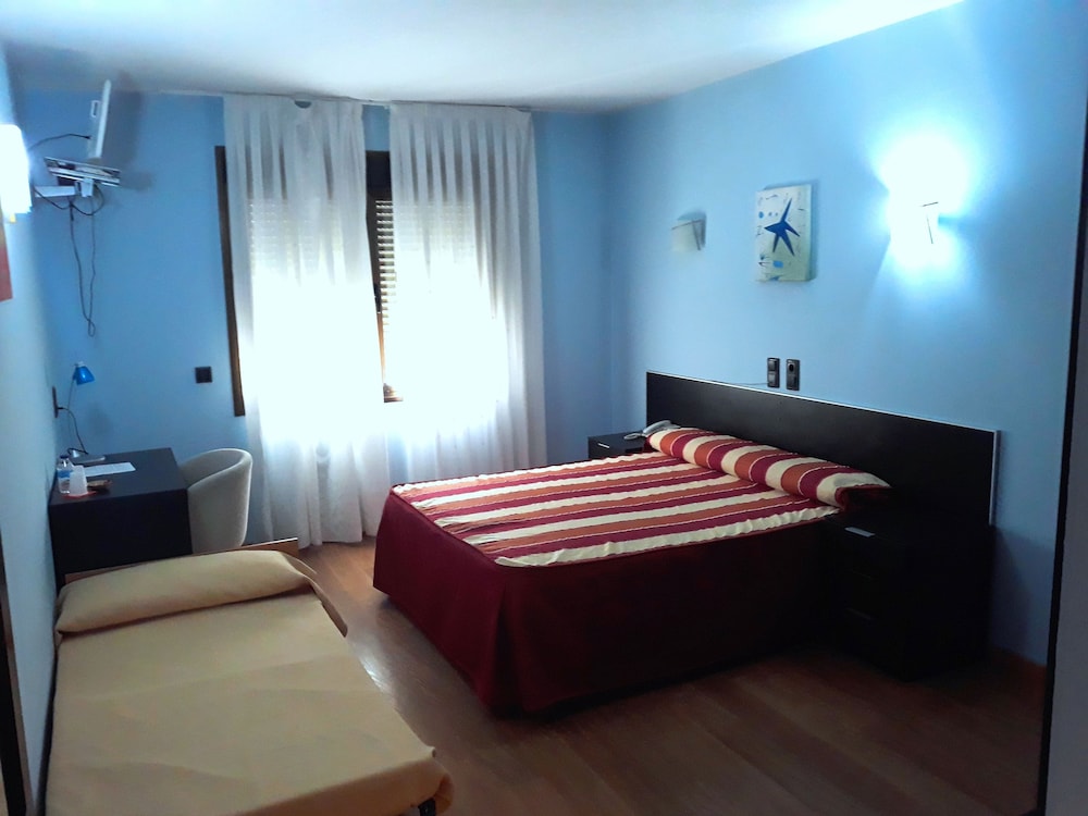 Triple Room photo 2