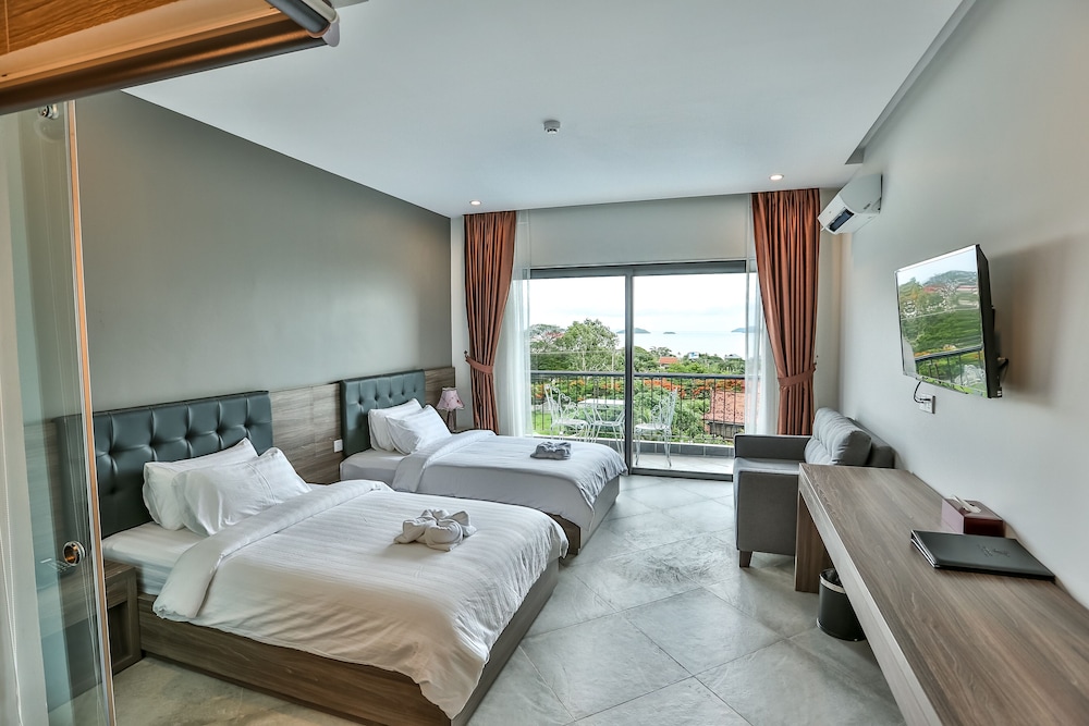 Deluxe Twin Room, Sea View photo 3