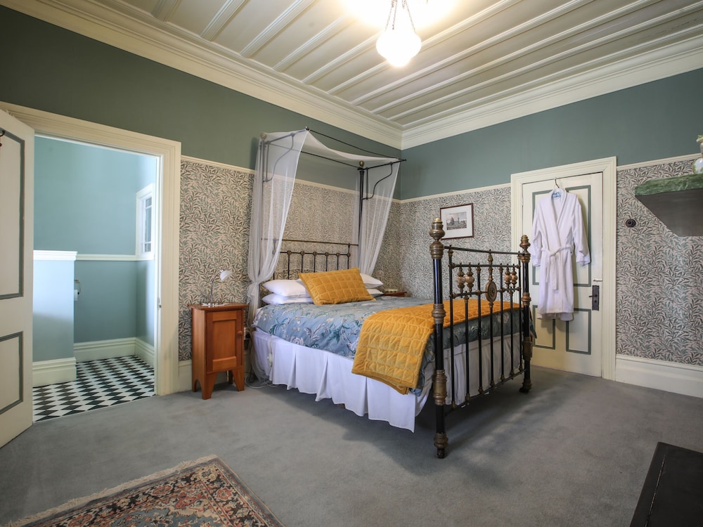 Ellen Jennings Room