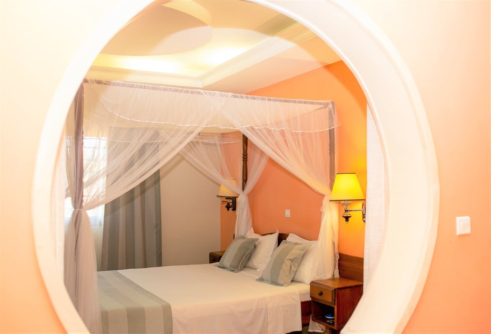 Classic Suite, Garden View