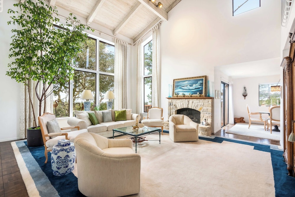 House, Multiple Beds, Patio, Ocean View (Heavenly Carmel)