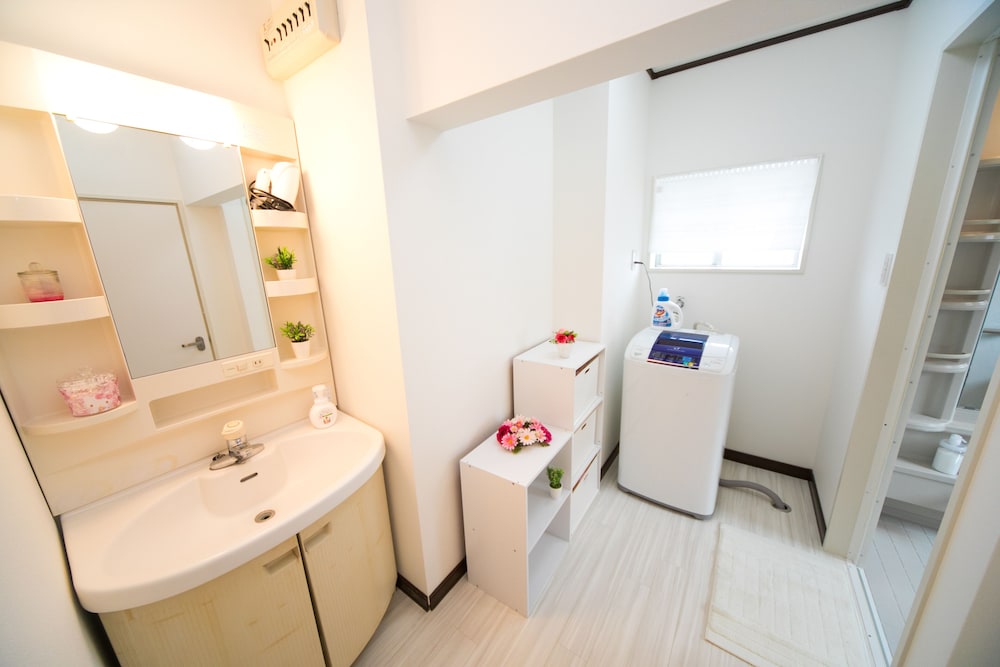 Awaji Holiday Inn Kariya - Photo 40