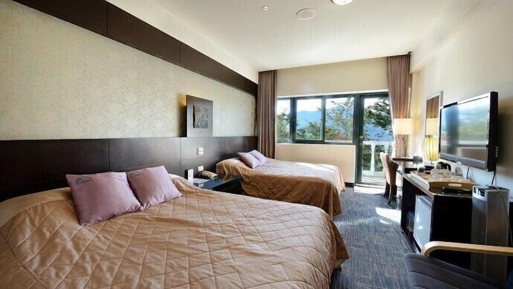 Classic Twin Room, Refrigerator