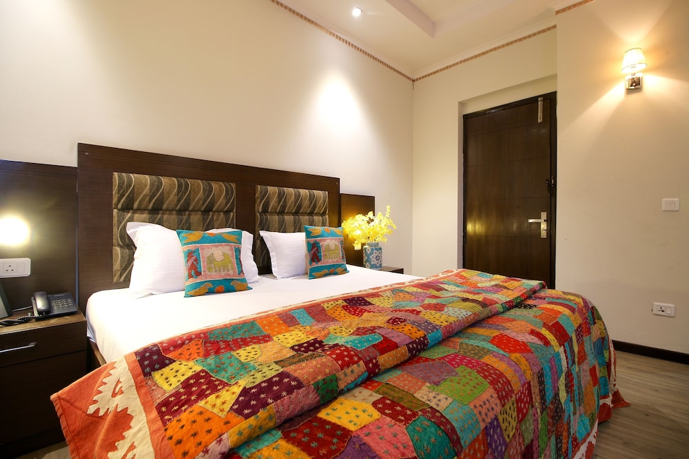 Executive Room - Photo 4