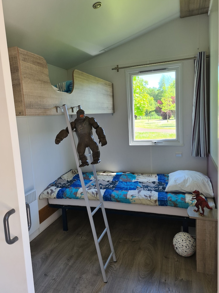 Classic Mobile Home, 2 Bedrooms