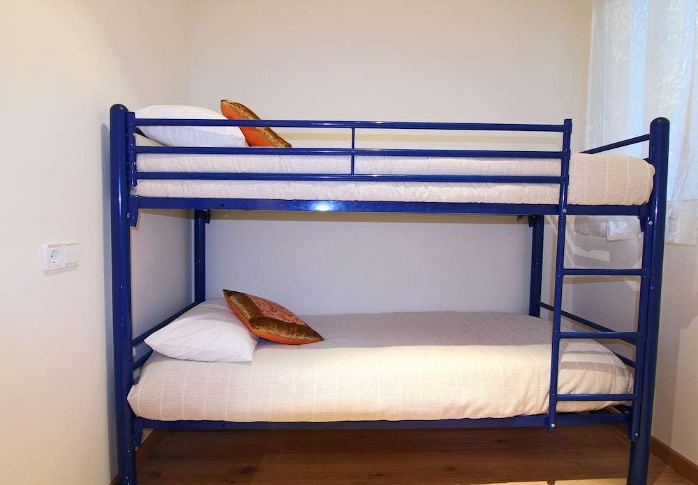 Apartamento de 3 habitaciones con balcón (4-3)