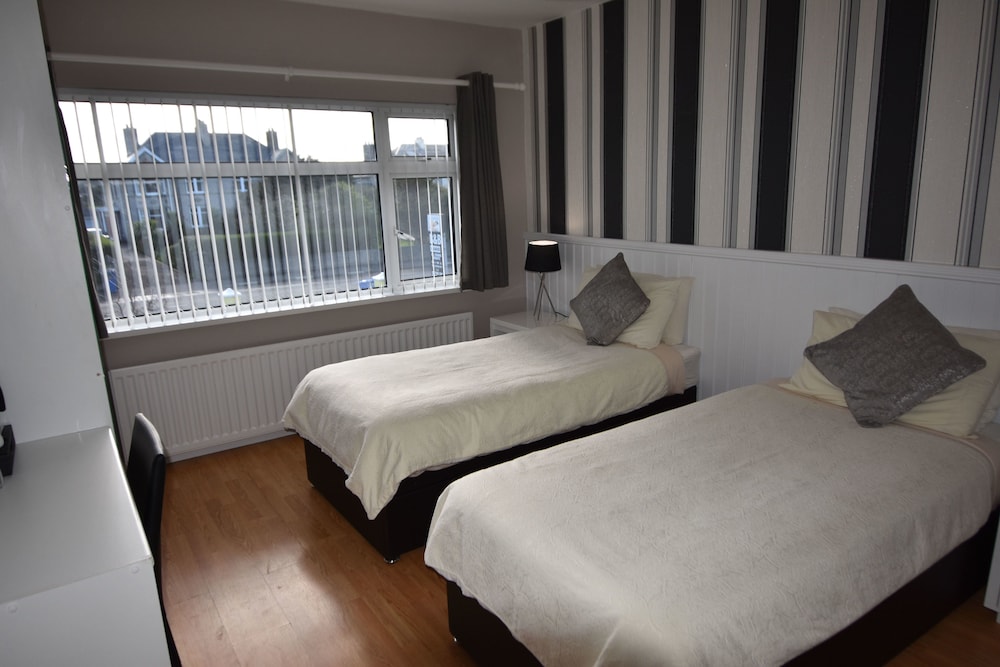 Deluxe Twin Room photo 2