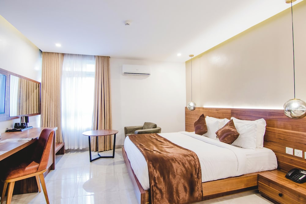 Deluxe Room - Photo 1