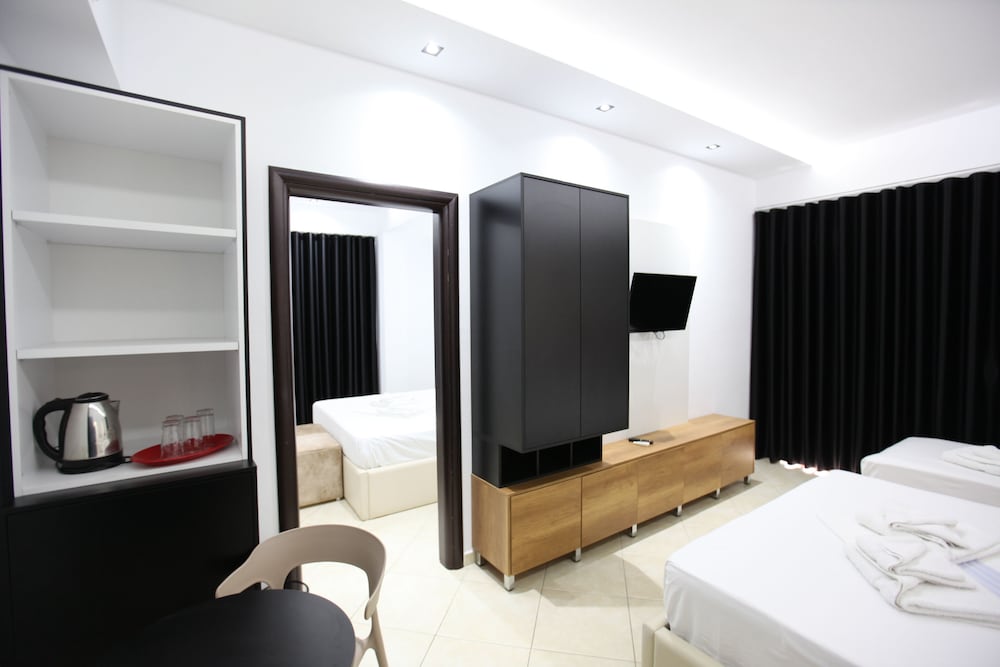 Apartment, 2 Bedrooms, Garden View