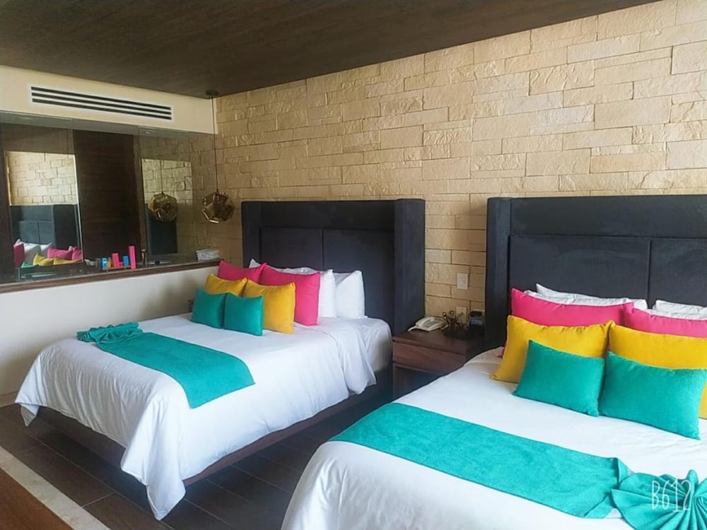 Luxury Junior Suite 2 DB with Terrace