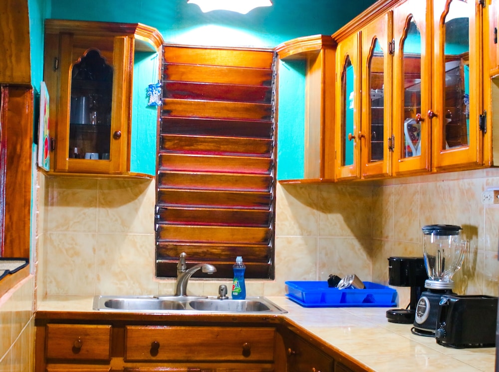 Deluxe Cottage photo 2