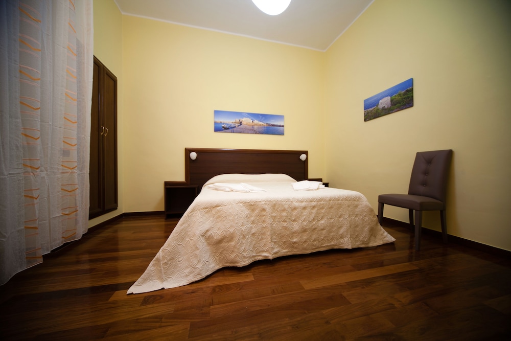 Suite photo 1