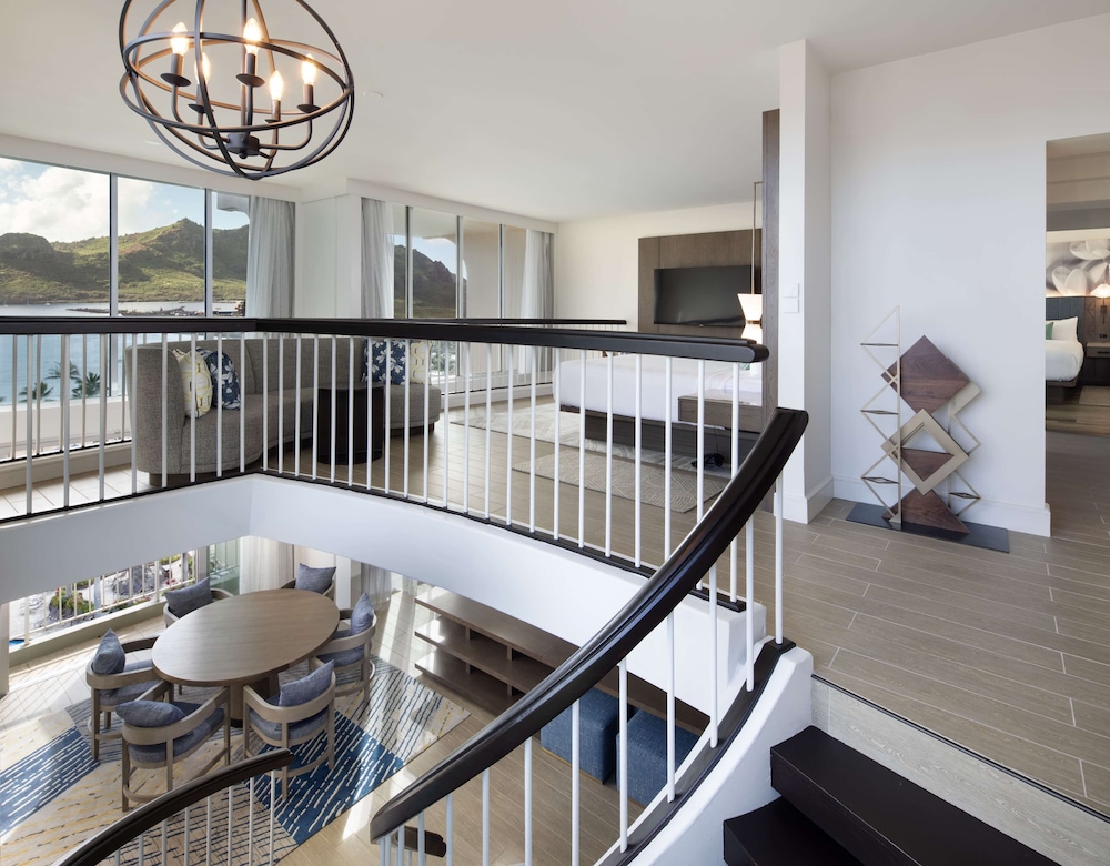 King Oceanfront Presidential Suite