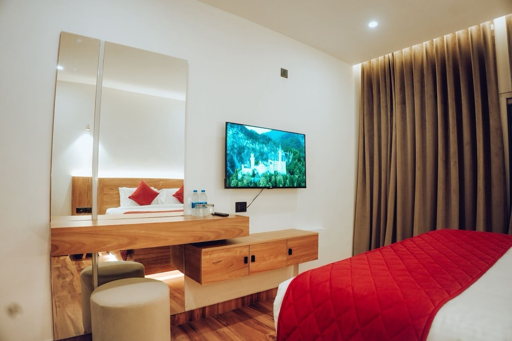 House (2 Bedrooms) photo 3