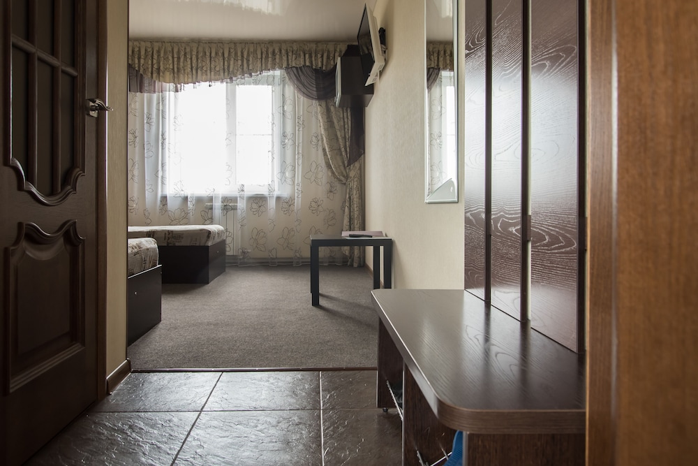 Standard Twin Room photo 2