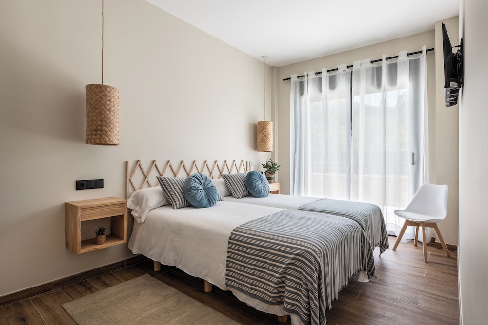 Apartment, 2 Bedrooms, Sea View, Tower photo 3