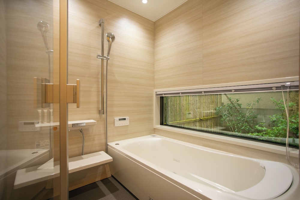 Deluxe Twin Room, Garden View, Ground Floor photo 3