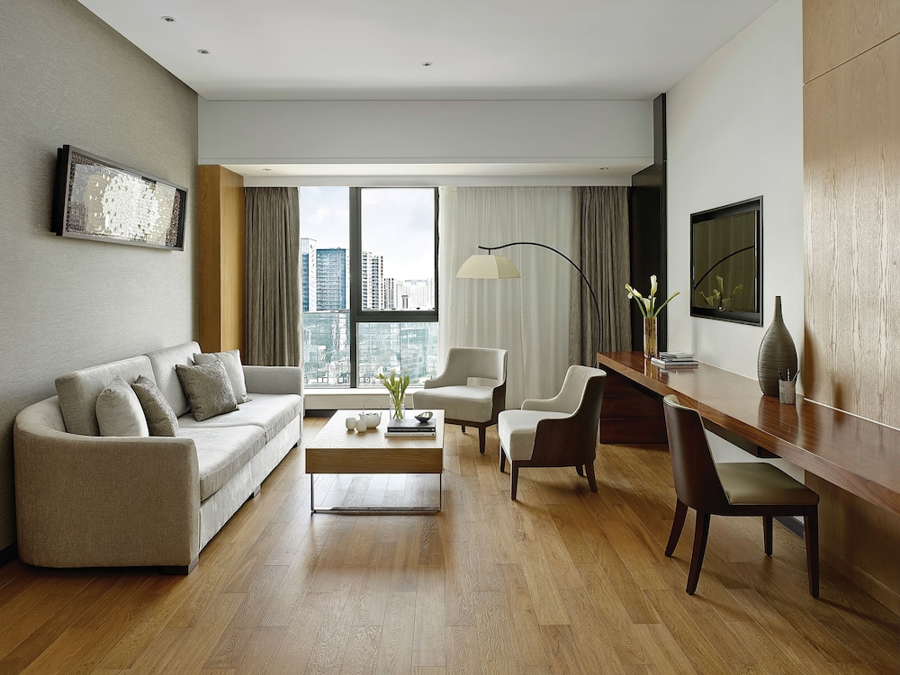 Suite, 1 Bedroom, River View photo 3