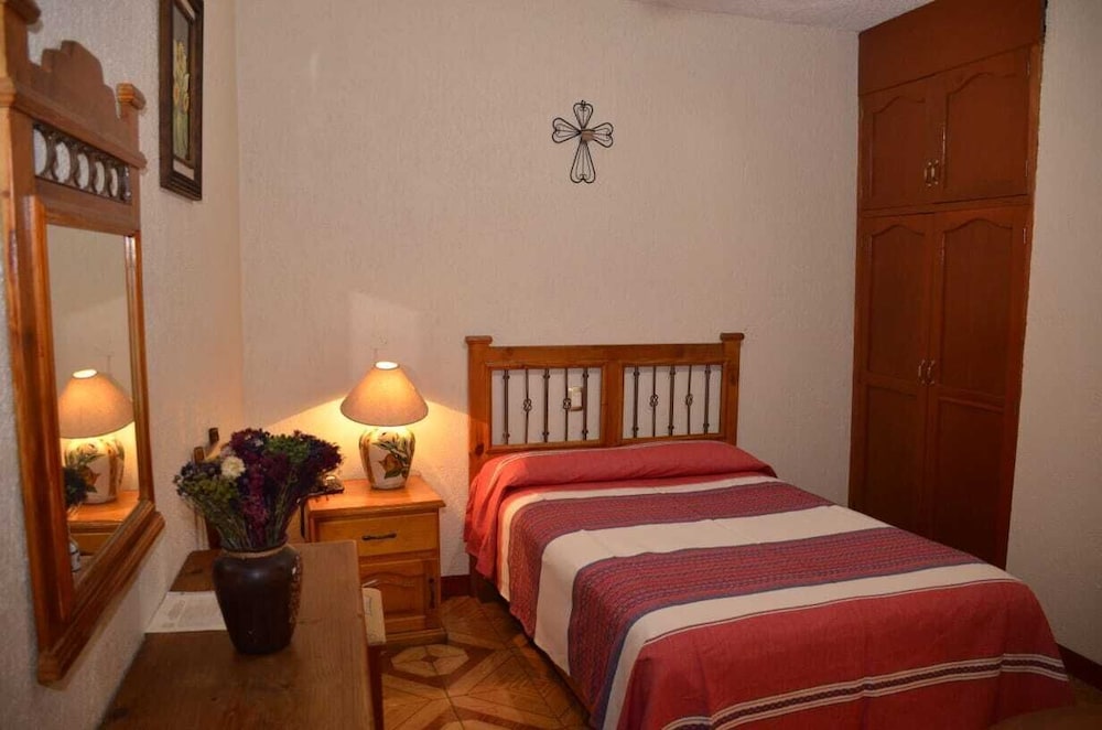 Economy Room photo 2