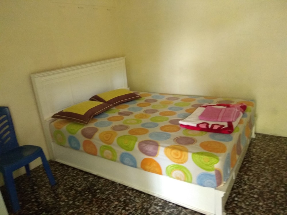 Economy Double Room photo 1