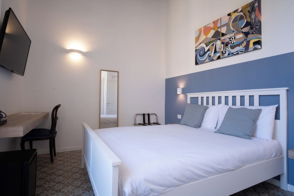 Standard Double Room, City View