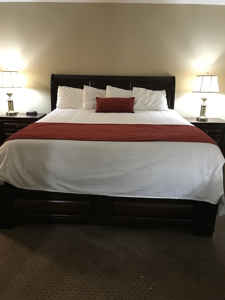 Standard Room, 1 King Bed photo 1