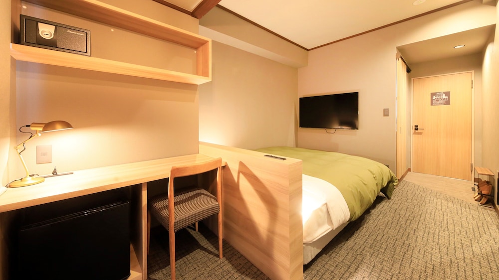 Room, 1 Queen Bed - Photo 8