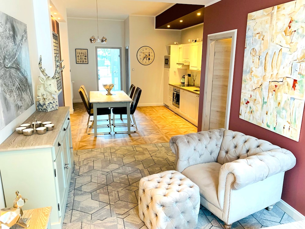 Exclusive Apartment photo 1