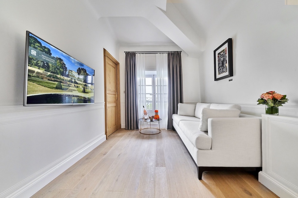 Suite Chateau Prestige - Photo 2