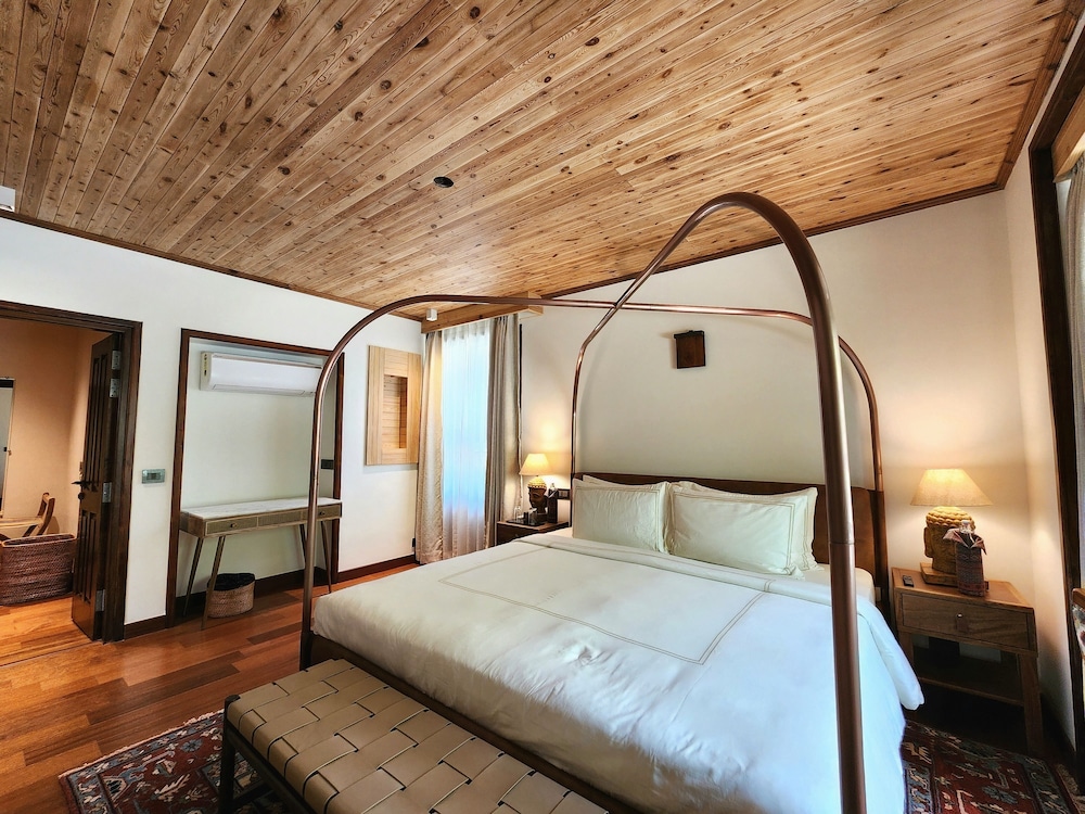 Family Studio Suite
