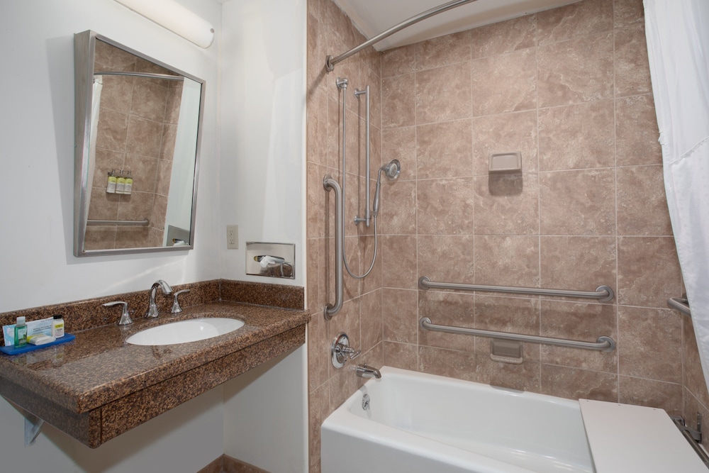 Suite, 1 Twin Bed, Accessible (Mobility) - Photo 2