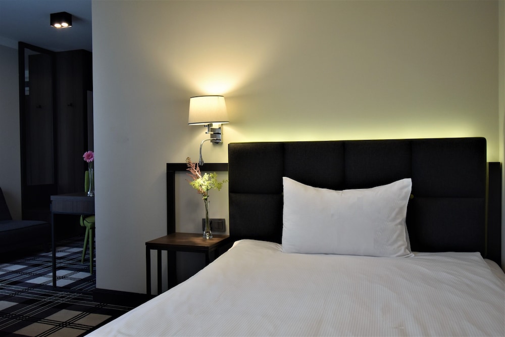 Economy Room, 1 Bedroom - Photo 6