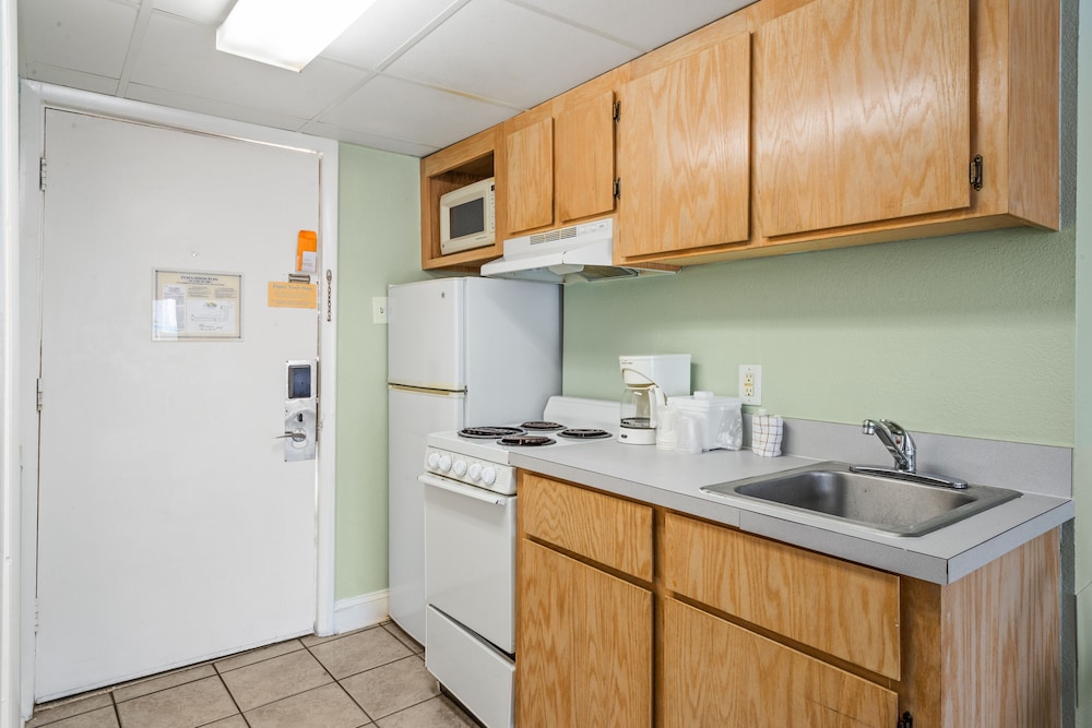 Double Room, 2 Double Beds, Oceanfront photo 2