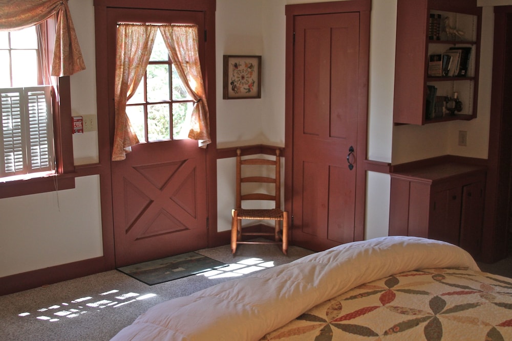 Luxury Double Room, Private Bathroom (Ellen Room) photo 2