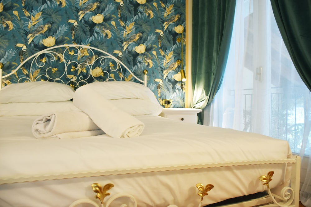 Superior Quadruple Room photo 2