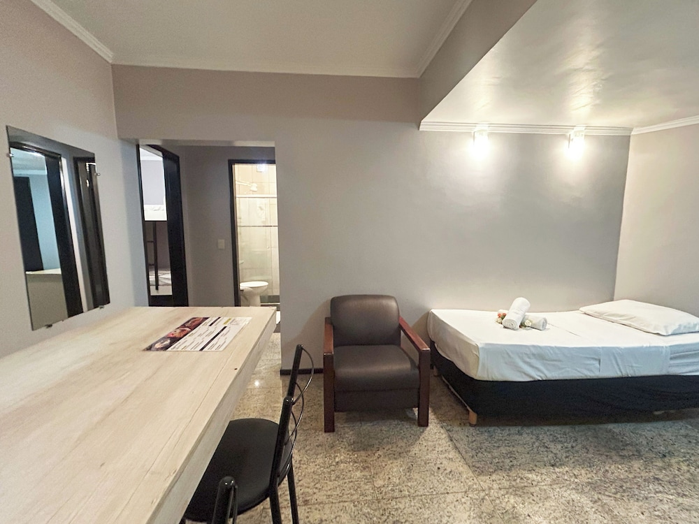 Apartment photo 3