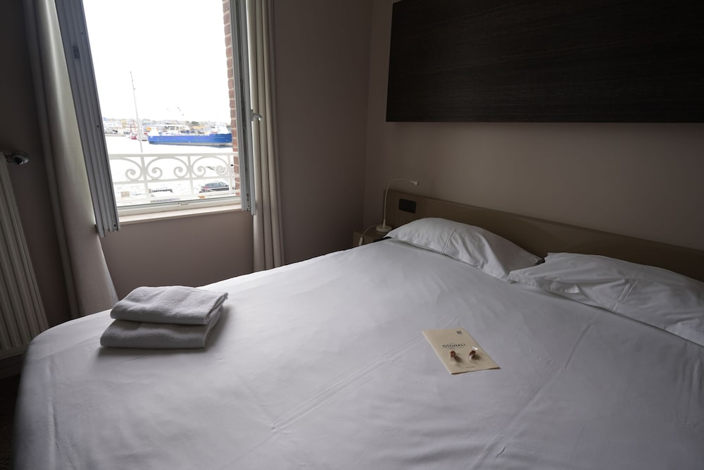 Superior Double or Twin Room, Ensuite