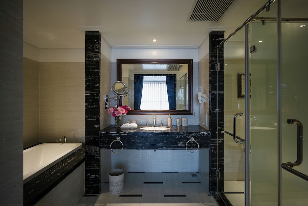 Haute Couture Suite Room