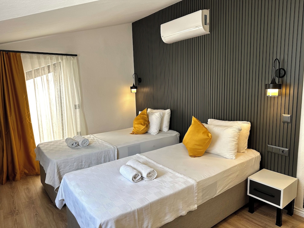 Comfort Twin Room photo 2