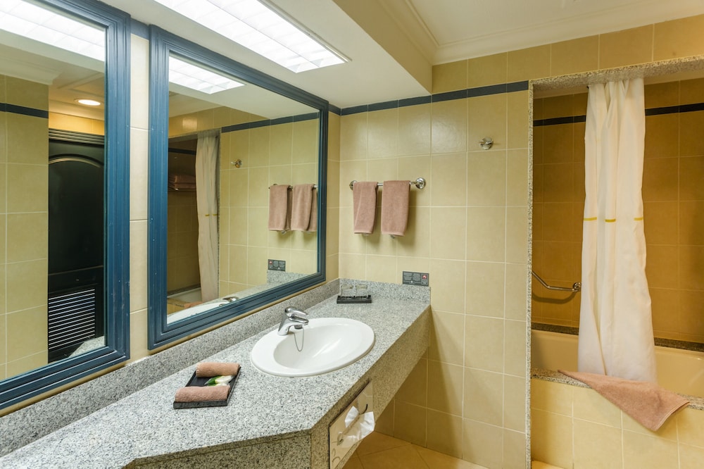 Double Room, Ocean View (B2C-US) photo 2