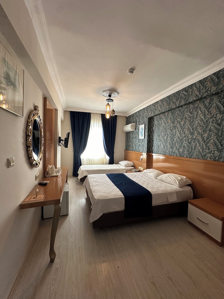 Comfort Triple Room photo 1